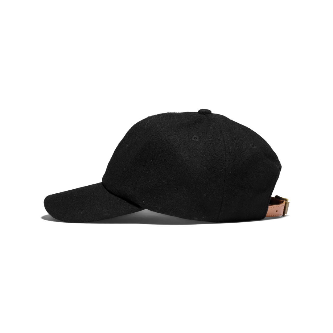 #color_obsidian-black